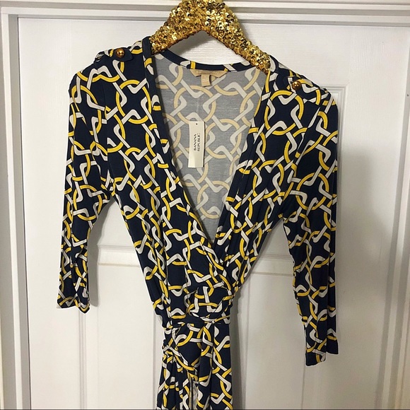 Banana Republic Dresses & Skirts - Banana Republic Wrap Dress NWT Size Small